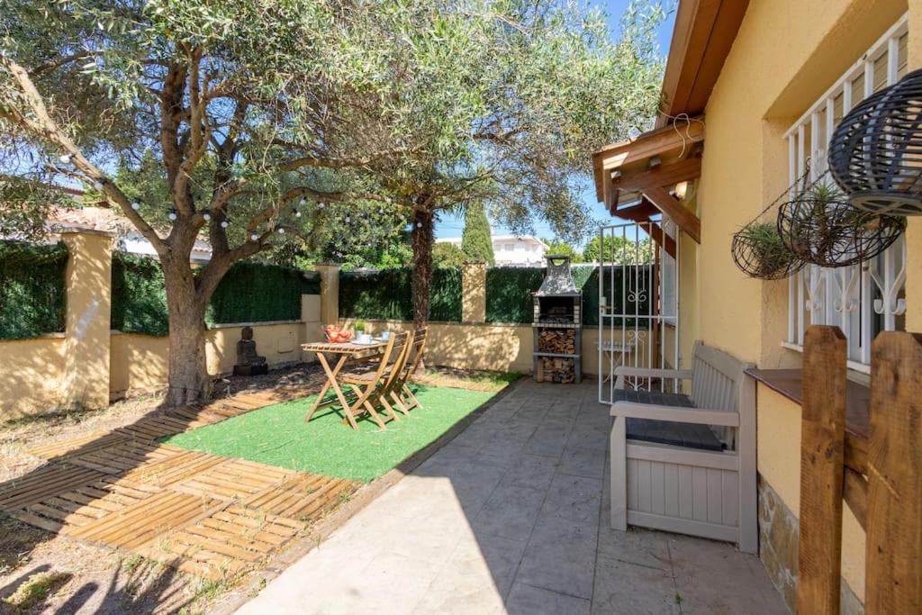 Villa CASITA con jardin, BBQ, wifi, Centro y PLAYA Ampuriabrava Exterior foto